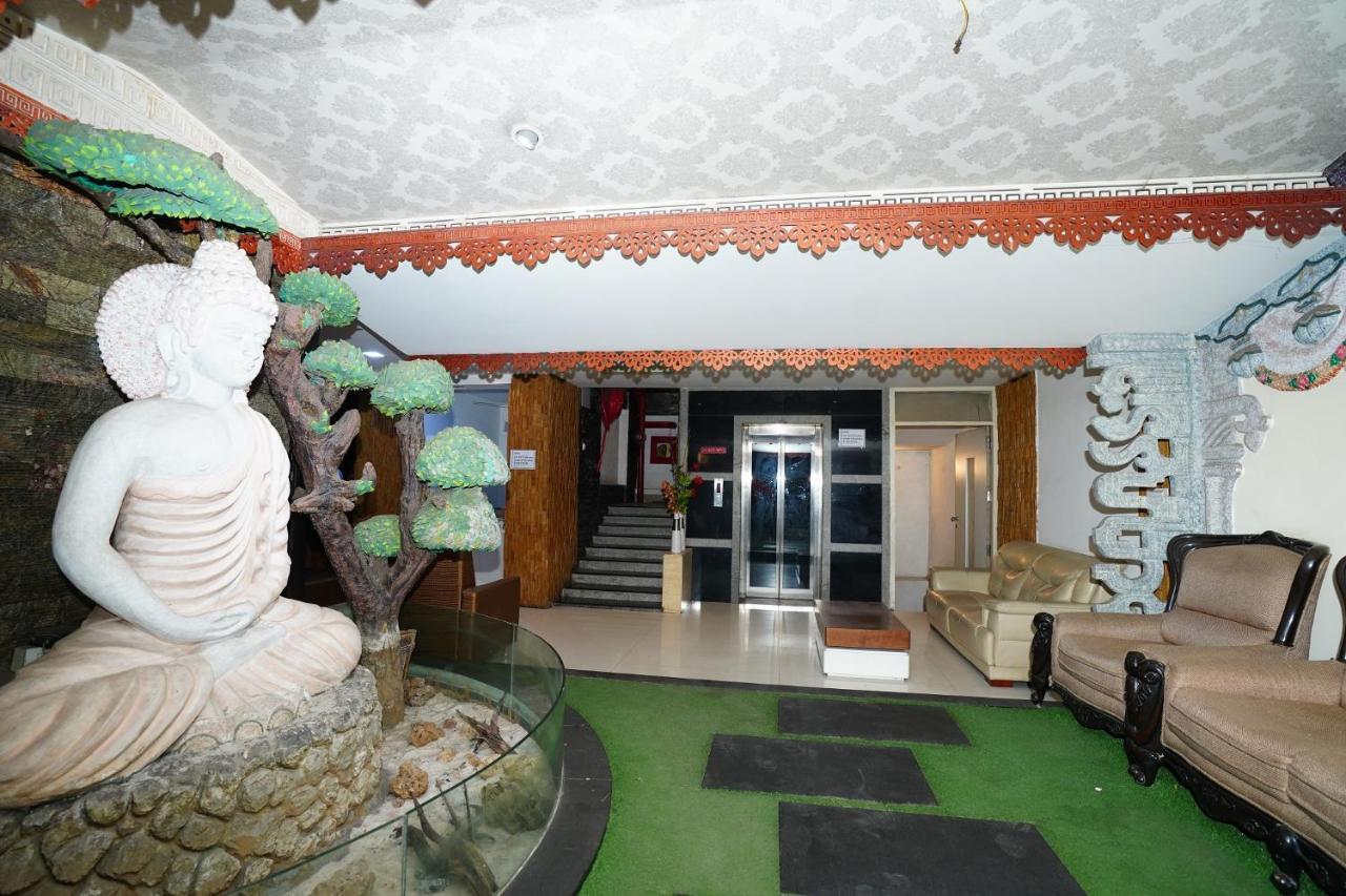 Hotel Sk Riverfront Vidzsajavádá Kültér fotó